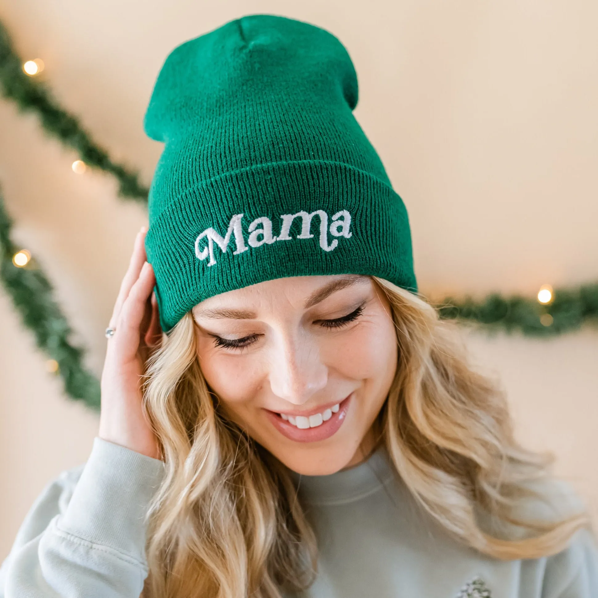 ADULT BEANIE - Mama Italic - Bright Green w/ White