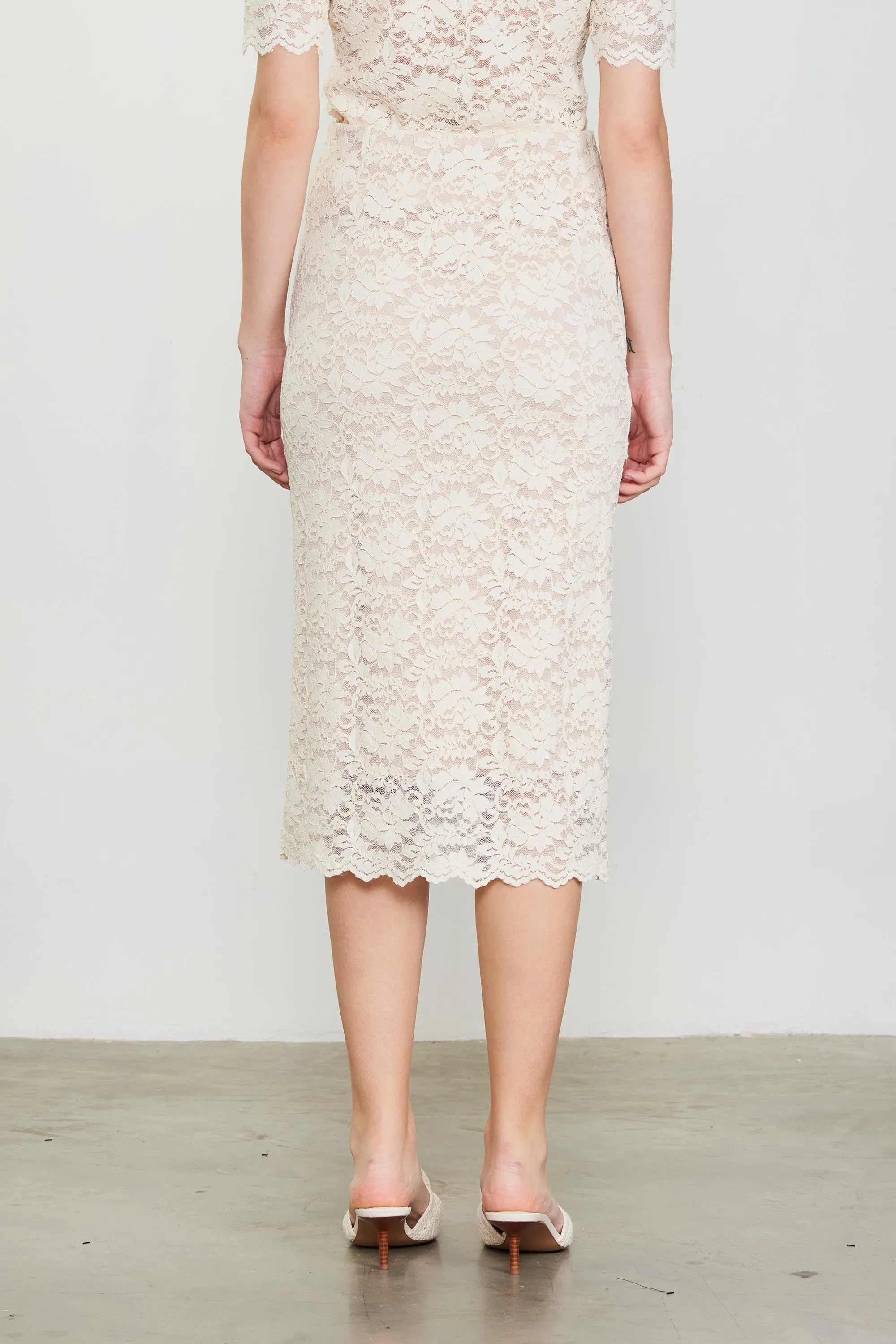 ANTOINETTE LACE SKIRT