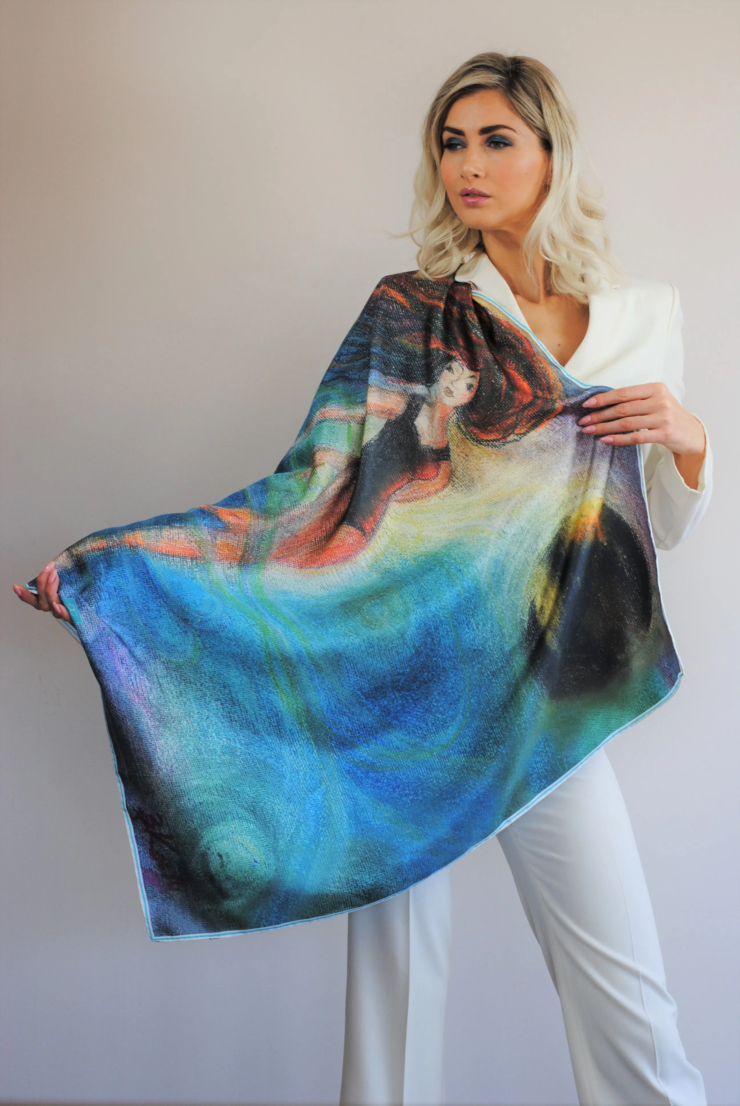 BE GRATEFUL. LADY UNIVERSE Designer 100% Silk Art-A-Porte Scarf