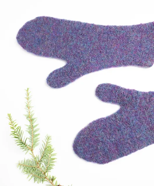 Handmade Wool Mittens by Julie Sinden