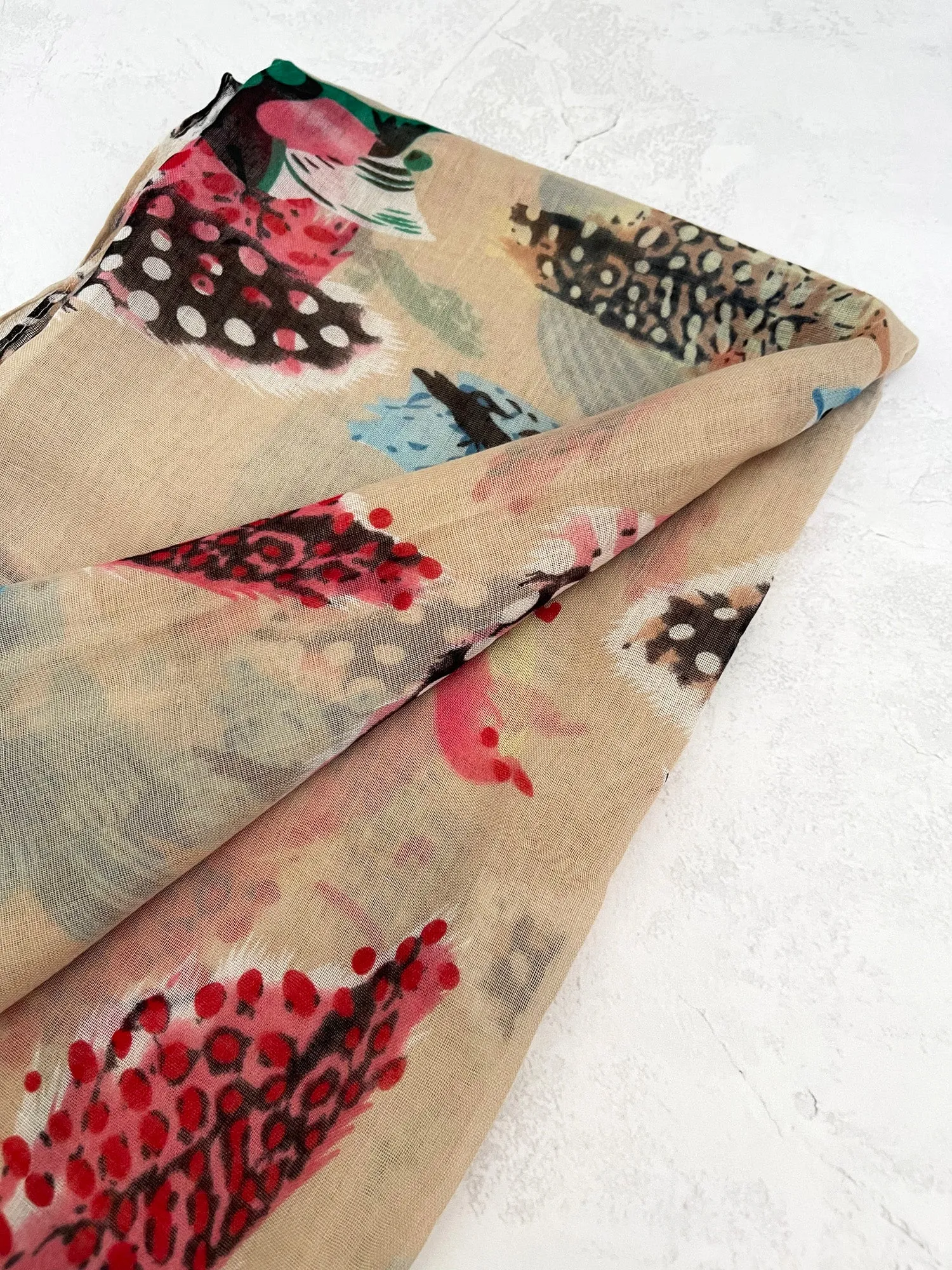 LIGHTWEIGHT BEIGE BIRDS AND FEATHERS SCARF