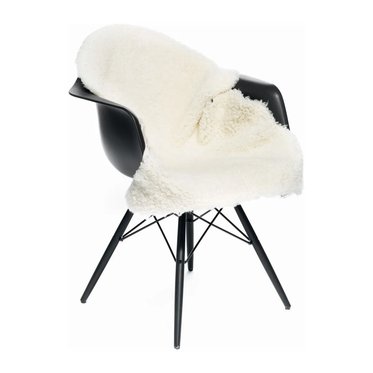 New Zealand Sheepskin | Short Curly Wool | Rug 115 cm