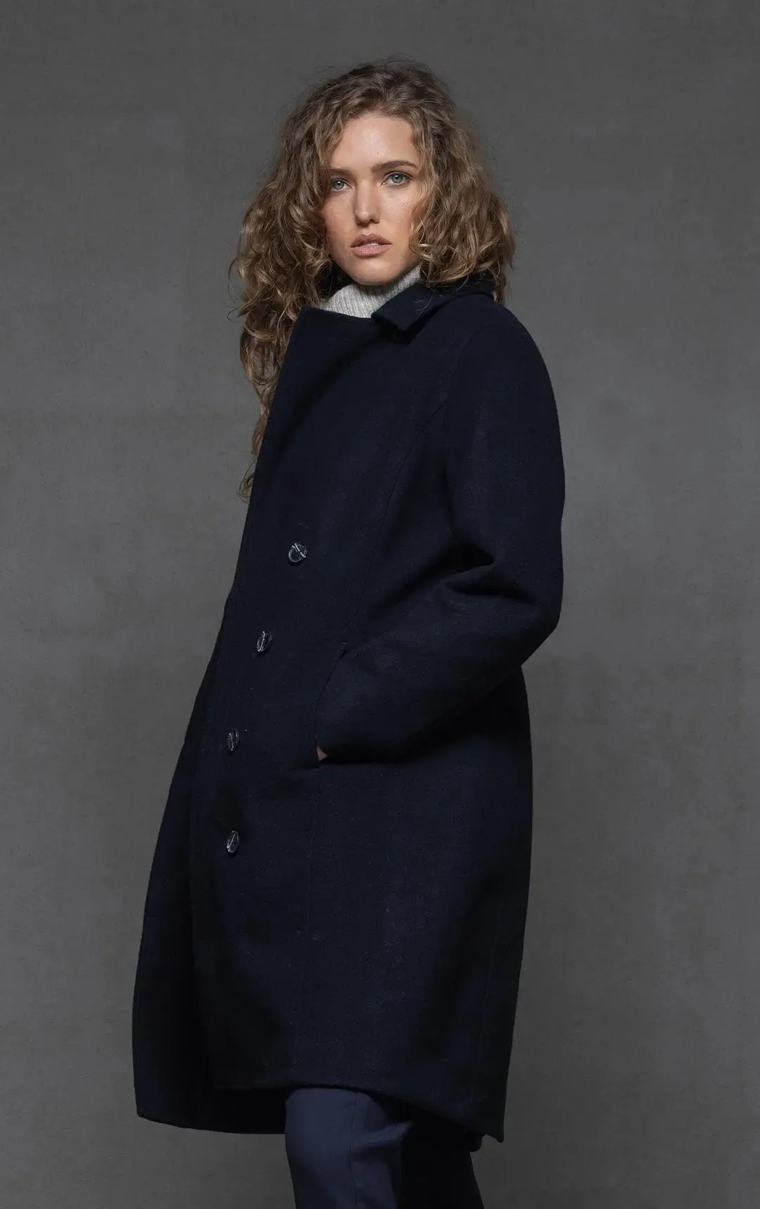 PERFORMANCE WOOL TAILORED COAT