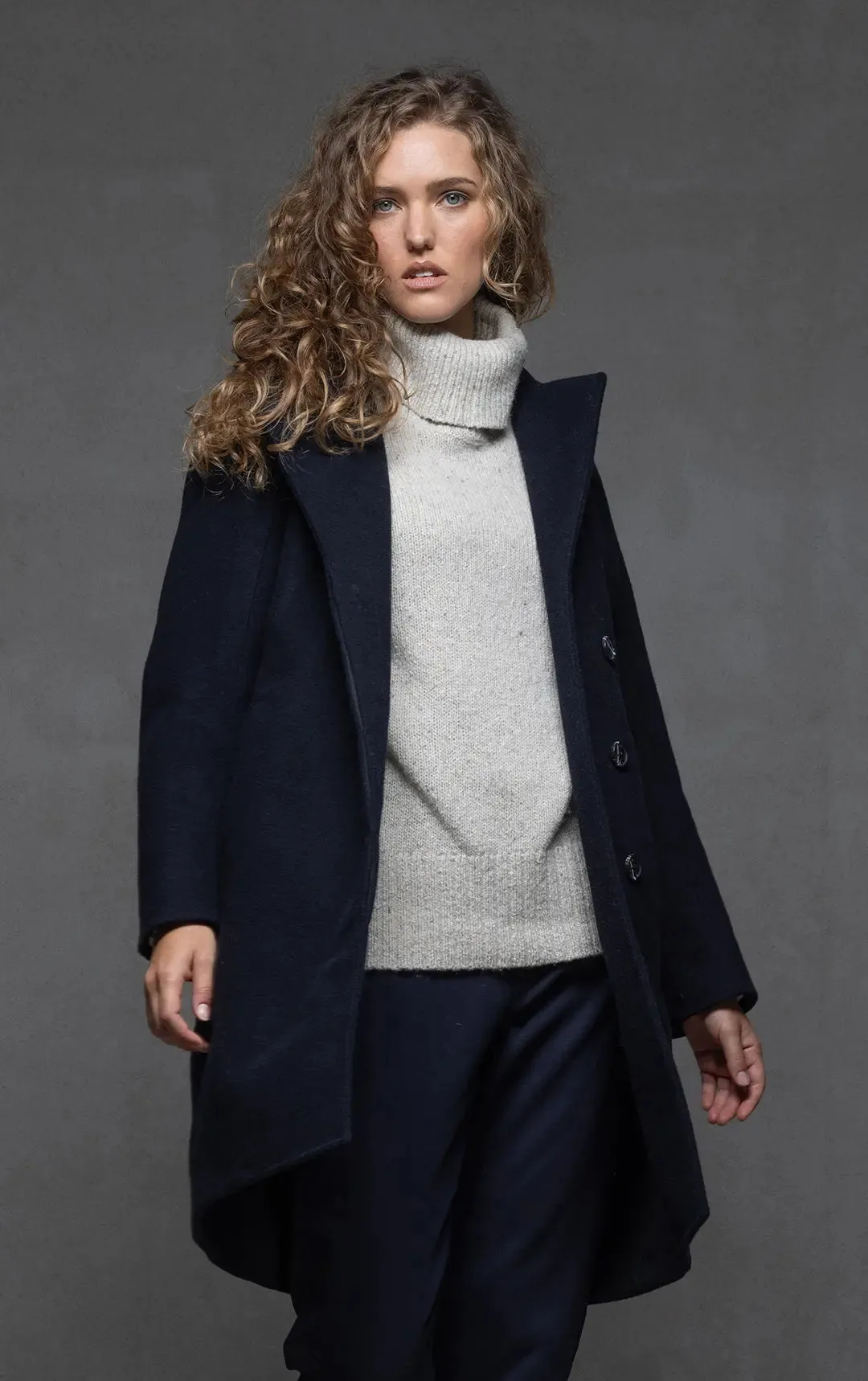 PERFORMANCE WOOL TAILORED COAT