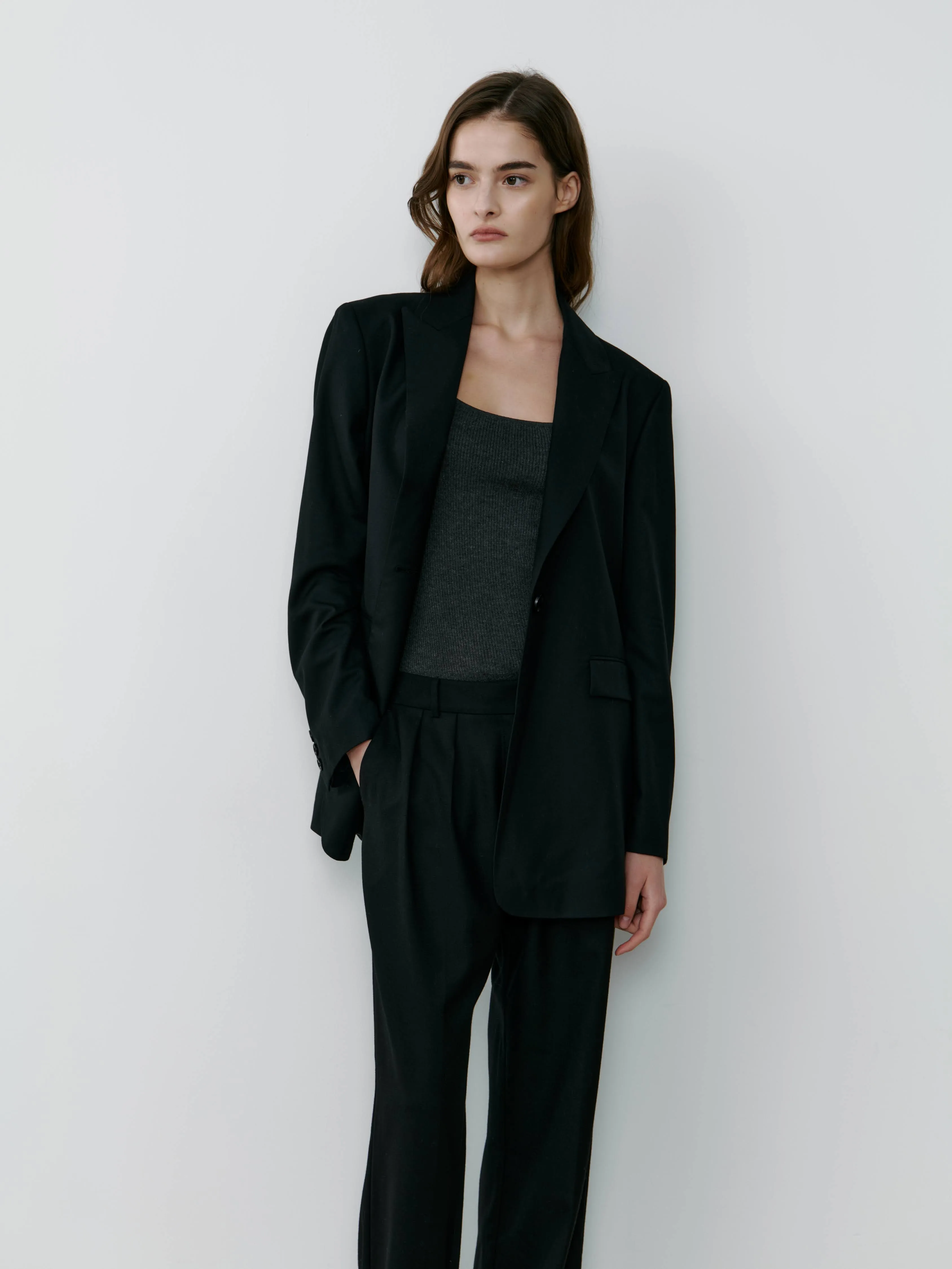 THE CLASSIC BLAZER - BLACK