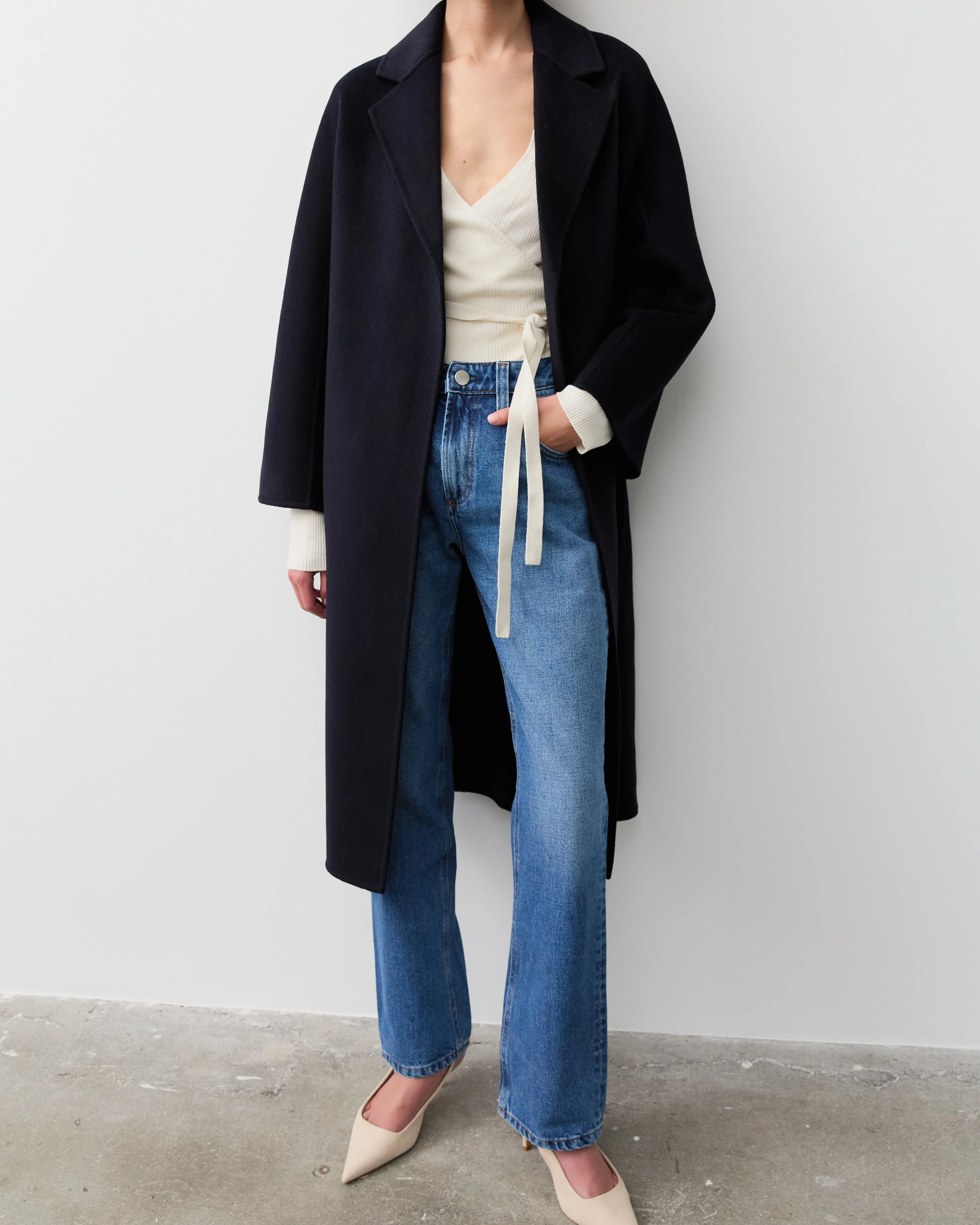 THE CURATED CLASSIC COAT - NAVY