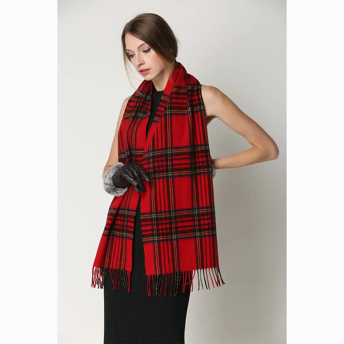 Ugg 100% Wool Scarf Check Red and Navy