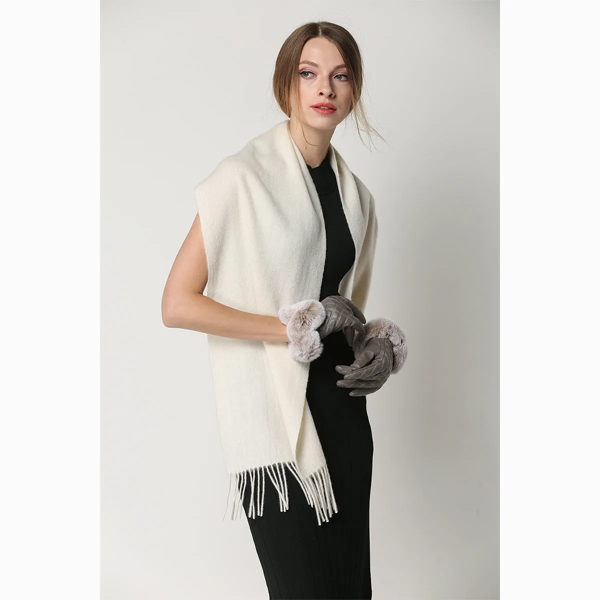 Ugg 100% Wool Scarf White